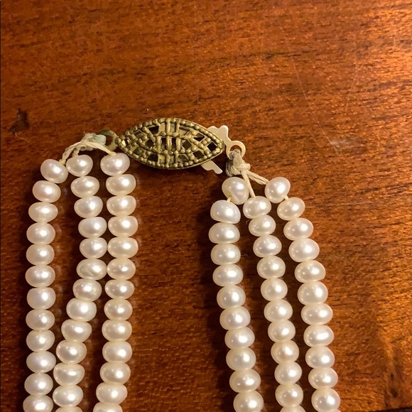 Vintage freshwater pearl triple strand necklace - Picture 2 of 4